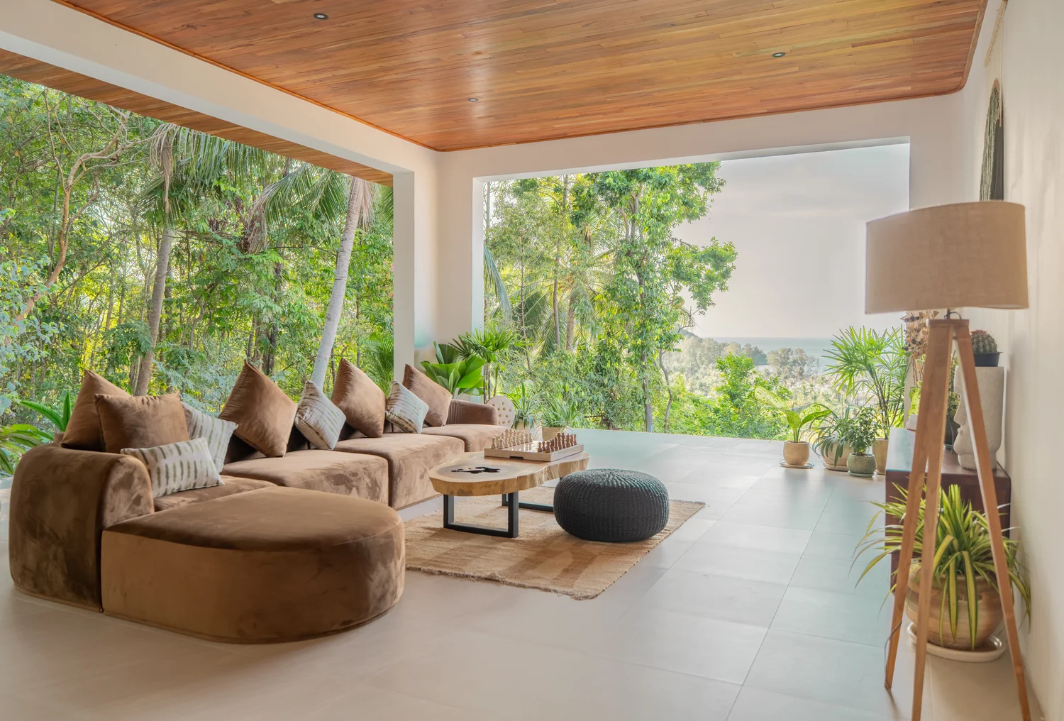 1 & 2 Bedroom Residence interior